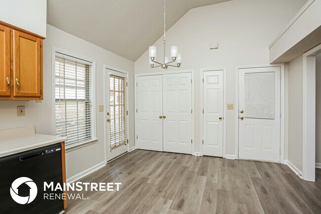 Foto del edificio - 7605 Davis Pkwy