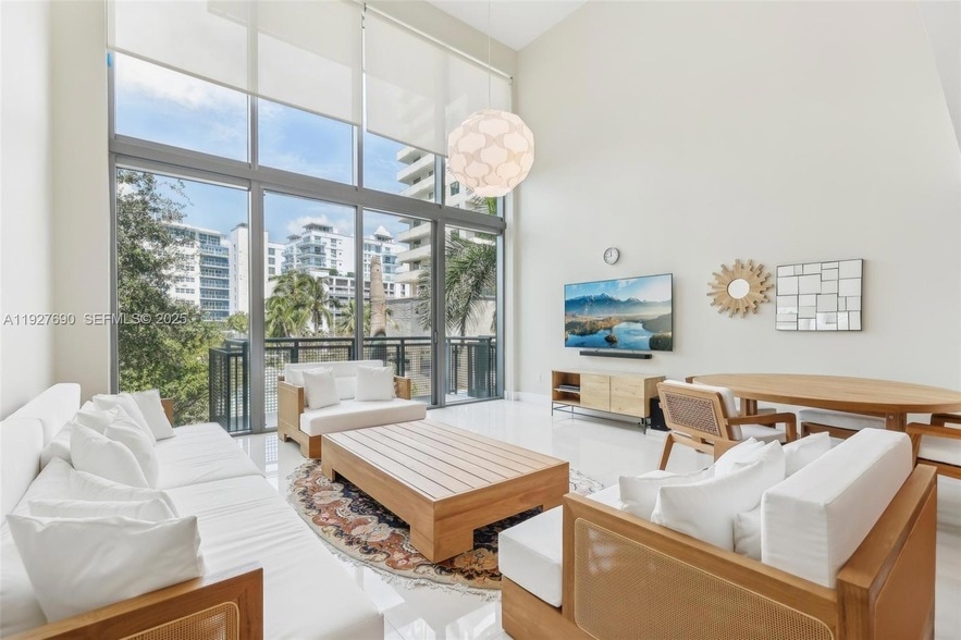 Photo - 6000 Collins Avenue Unit 306