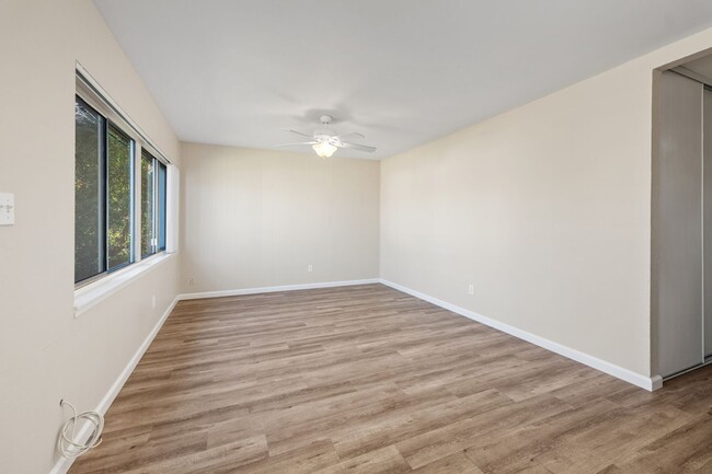 Foto del edificio - Single Family House