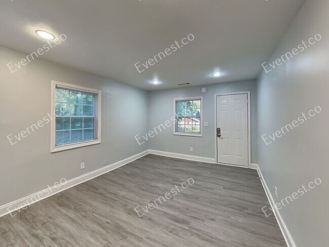 Foto del edificio - 2690 Burton Rd NW