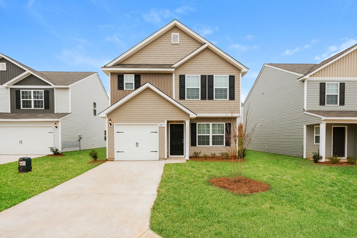 Foto principal - 2127 Southlea Dr