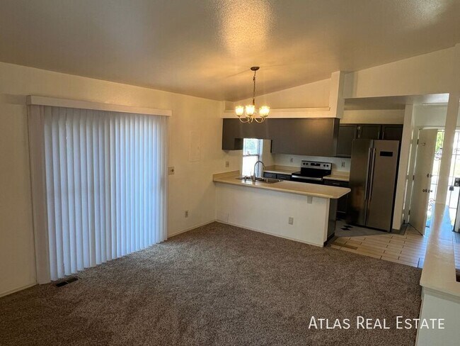 Foto del edificio - 535 Prestonwood Dr
