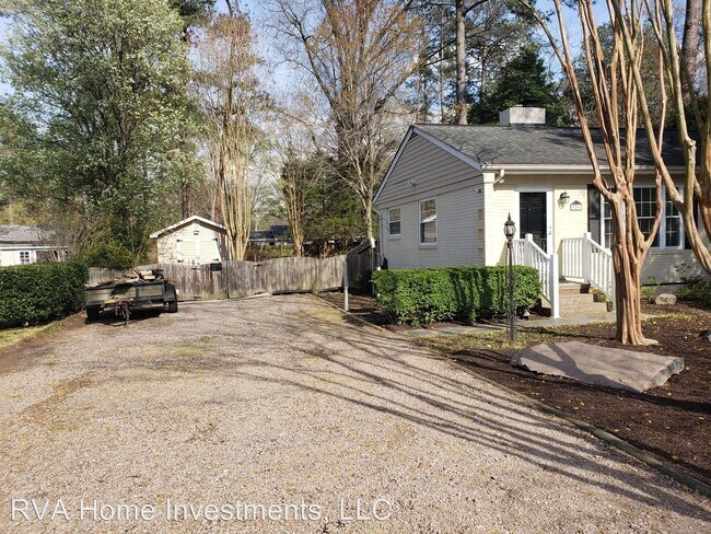 Building Photo - 3 br, 1 bath House - 8209 Hood Drive
