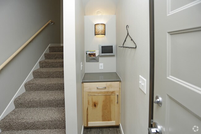 Entrada - Stone West Village Phase 1 & 2