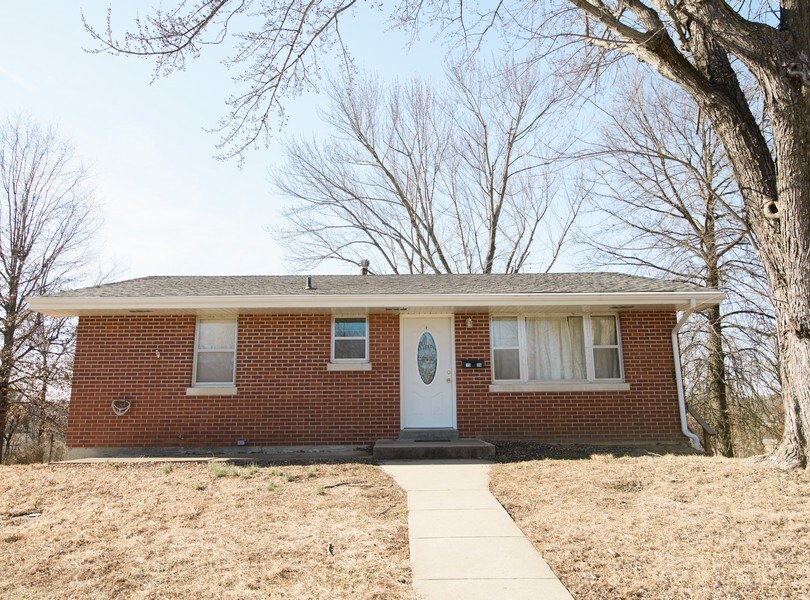 1506 Randy Ln, Jefferson City, MO 65101 House Rental in Jefferson