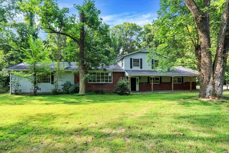 Primary Photo - 4698 E Heritage Woods Rd