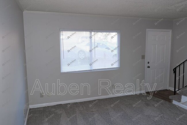 Building Photo - 2461 Damascus Rd