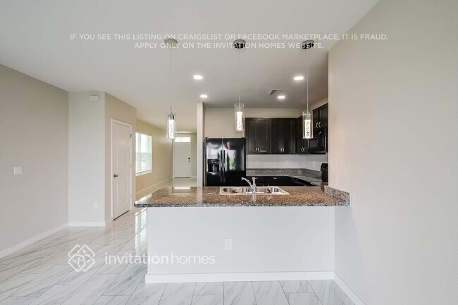 Building Photo - 4416 Willow Hammock Dr
