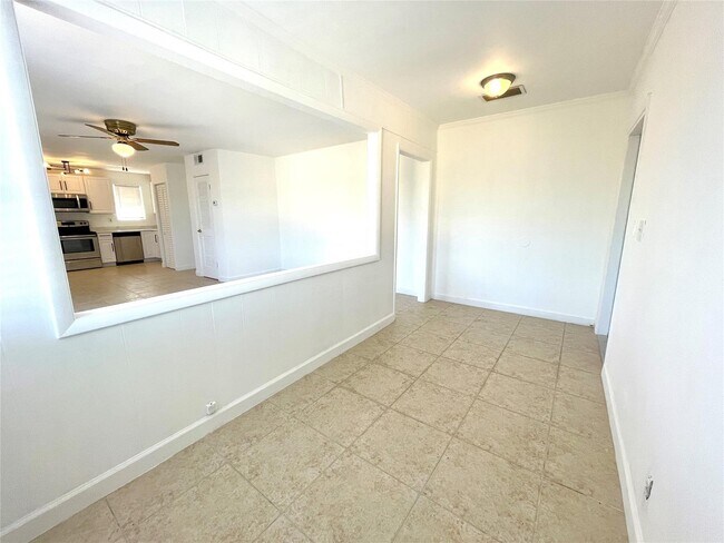 Foto del edificio - 4071 N Dixie Hwy
