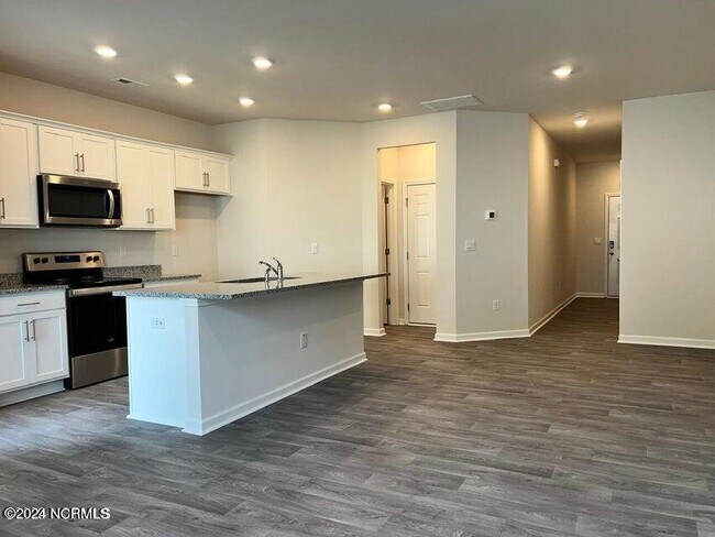 Foto del edificio - 1804 Gracie Ln