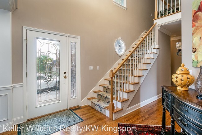 Building Photo - 5 br, 3.5 bath House - 2 Hunters Ridge Road
