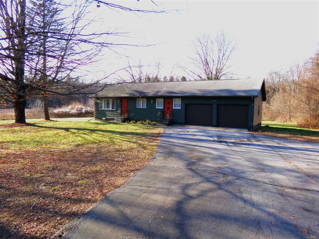 Primary Photo - 1119 NY-308