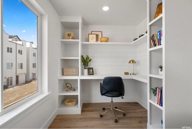 Foto del edificio - Beautiful Townhome 4 bd & 3.5 bath in American Fork