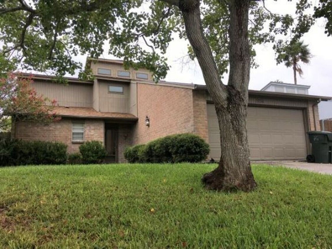 Primary Photo - 1038 Harbor Village Dr