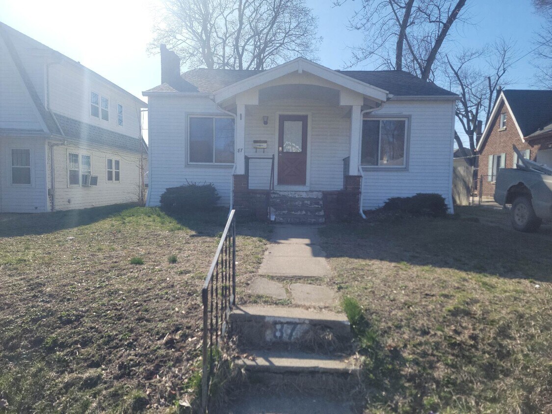 87 Maple Ter., Battle Creek, MI 49017 House for Rent in Battle Creek