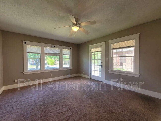 Photo - 1928 El Monte Ave House