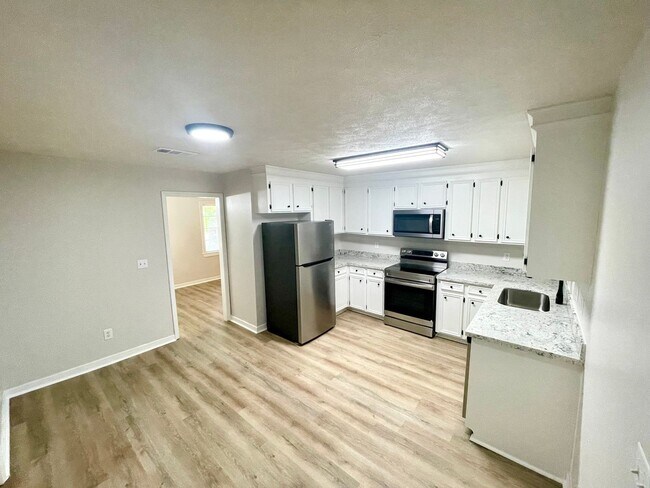 Foto del edificio - 3/2 For Rent in Brandon 042!
