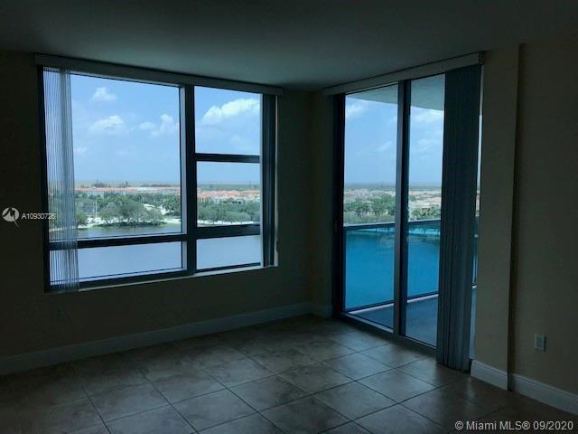 Building Photo - 2641 N Flamingo Rd 1203N Plantation Fl 33323