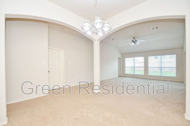 Building Photo - 13922 Fraser Lake Ln