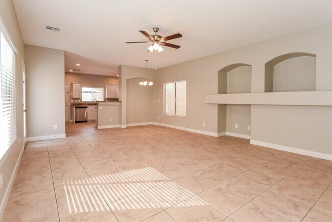 Building Photo - 8911 Deep Ridge Ct