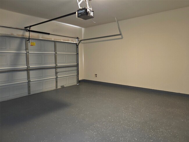 Foto del edificio - 4411 Wellington Grove Ln
