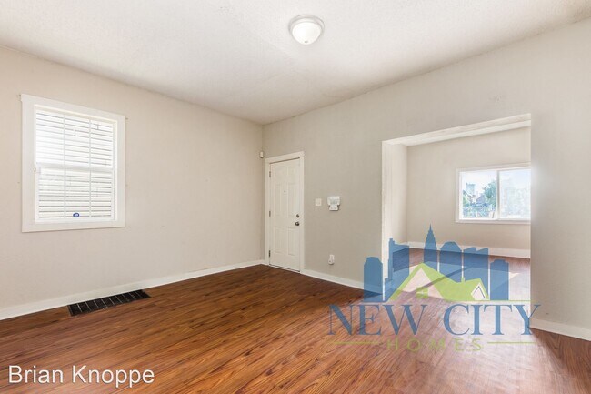 Building Photo - 3 br, 1.5 bath House - 125 Avondale Ave