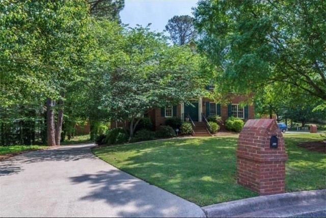 Foto del edificio - 637 Corbin Lake Ct