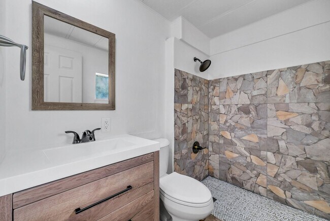 Foto del edificio - 22450 Norris Ln