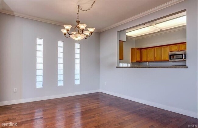 Building Photo - 2 br, 2 bath Condo - 602 S Wilton Pl Apt 206
