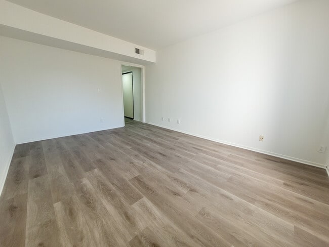 Building Photo - Magnolia View Apartments