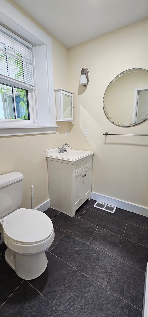 Foto del edificio - 33 Pine St