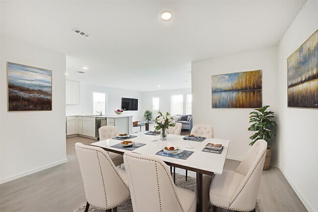 Foto del edificio - 710 Zuppino Ln