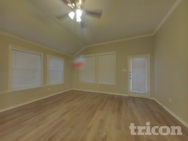 Building Photo - 13201 Fencerow Rd