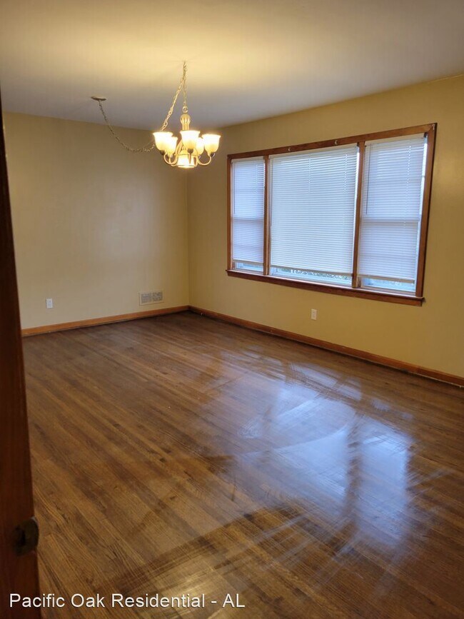 Building Photo - 3 br, 1.5 bath House - 532 Sunhill Rd NW