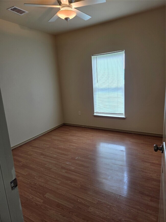 Foto del edificio - 4406 Allen Rd
