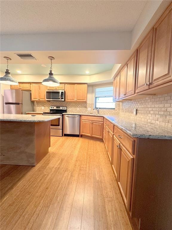 Foto del edificio - 229 Mark Twain Ln