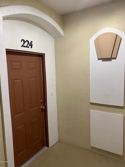 Foto del edificio - 13364 Beach Blvd