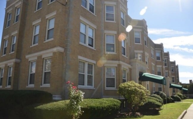 Foto del edificio - 86 Maple St