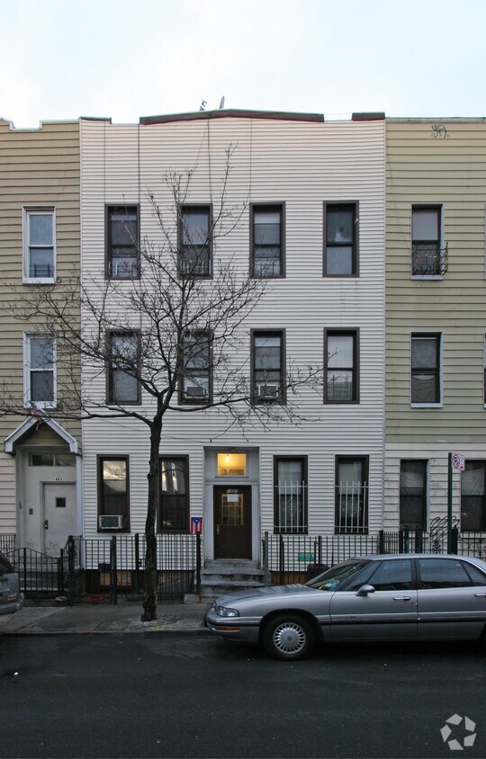 Primary Photo - 1487 Dekalb Ave