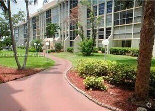 Building Photo - 851 Three Islands Boulevard
