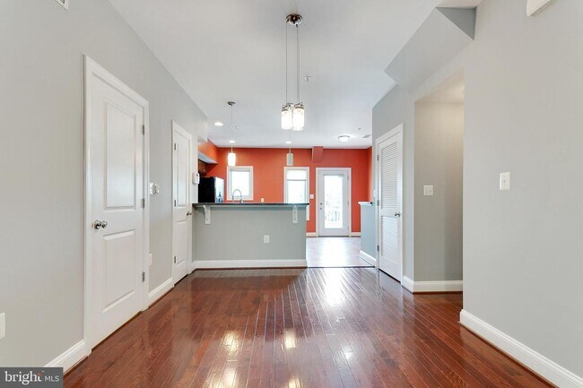 Building Photo - 1376 Talbert Ct SE