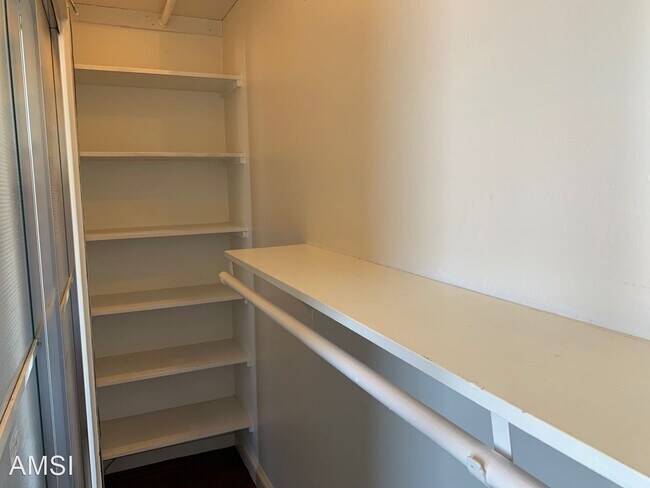 Building Photo - 2 br, 2 bath House - 2170 Green Street