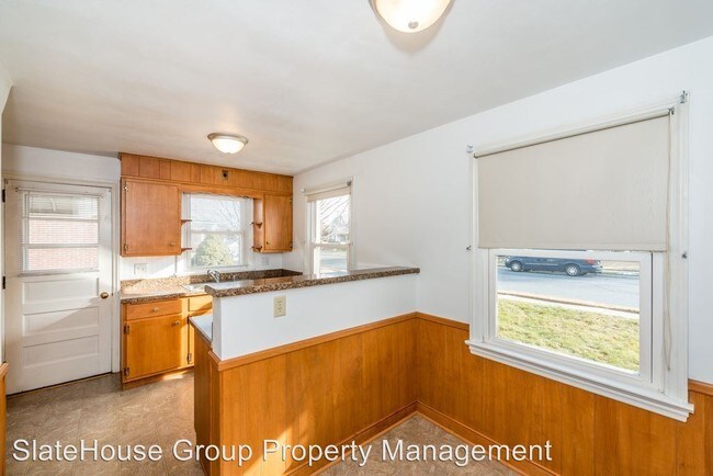 Building Photo - 2819 Heister Blvd