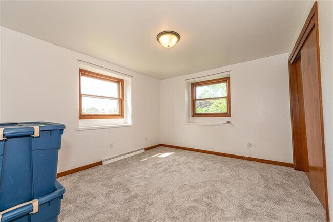 Foto del edificio - 2 Bed 1.5 Bath Townhome