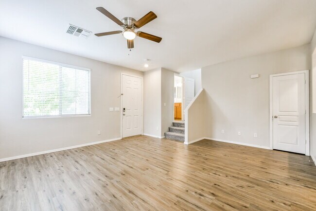 Foto del edificio - 3884 E Santa Fe Ln