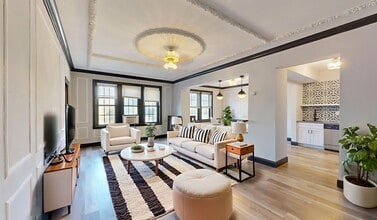 Building Photo - The Saum & Hutcheson Arms