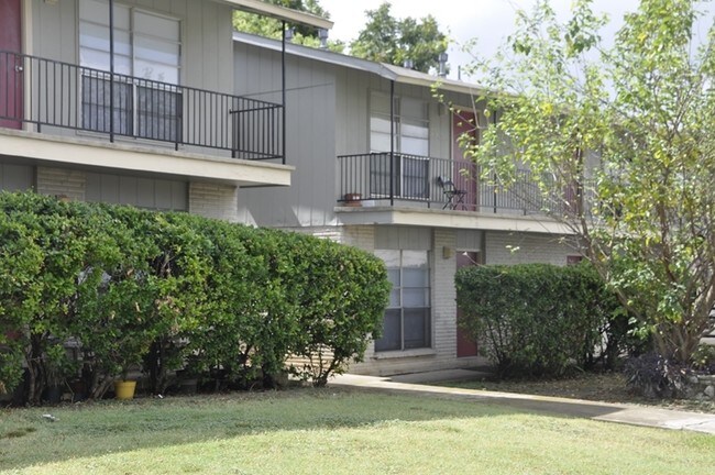 Foto del edificio - Golden Age Apartments