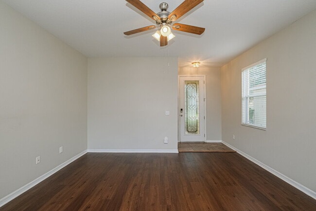 Building Photo - 18832 Sunterra Dr