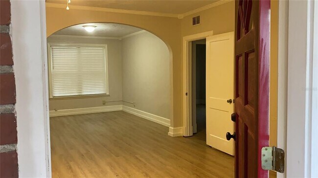 Foto del edificio - 404 SW 3rd Ave