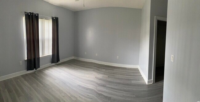 Building Photo - 5001 Harvest Dr